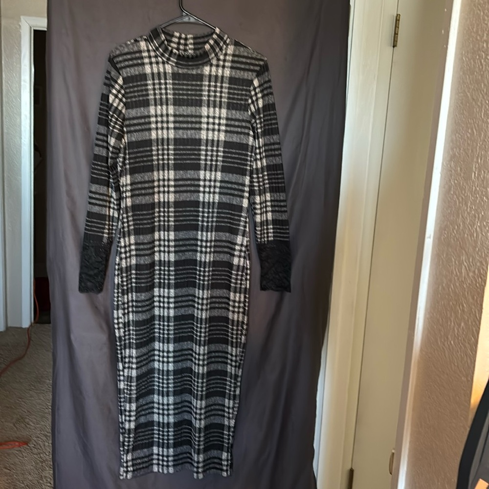 Venus Pattern Long Dress - image 1